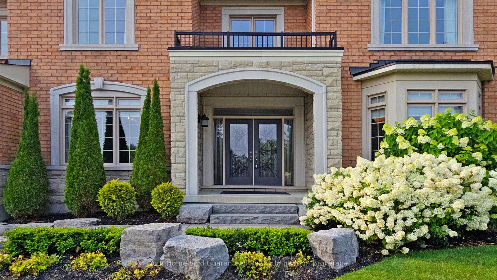 Property Photo: 24 Wyndance Way ON L9P 0B8