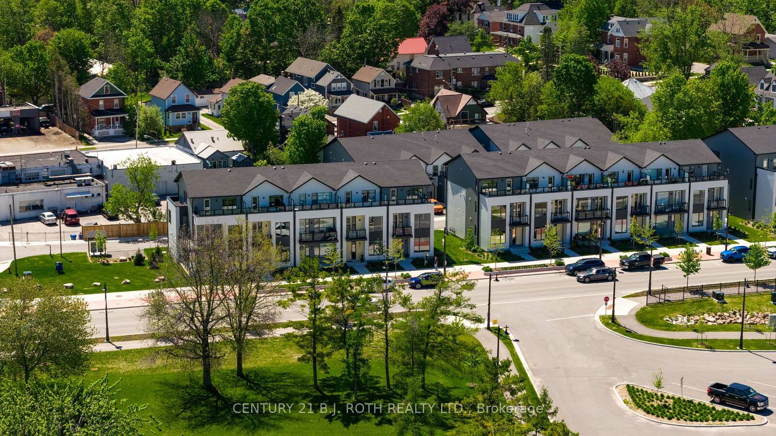 Property Photo: 89 Lightfoot Drive ON L3V 7L8