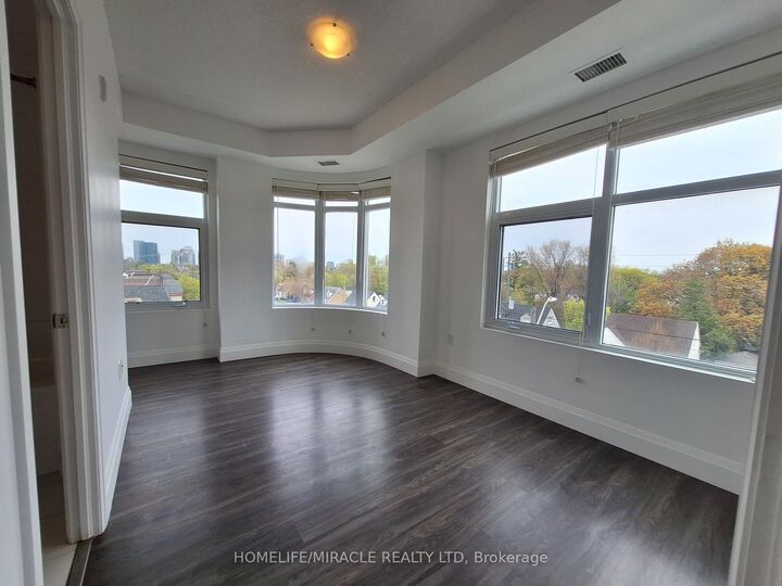 Property Photo: 222 Finch Avenue W 412 ON M2R 1M6
