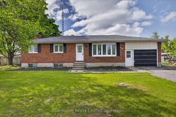 667 Skyline Road — photo 1
