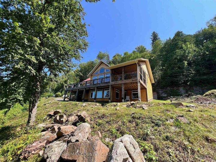 Property Photo:  518 Duncan Lane  ON K0L 1C0 