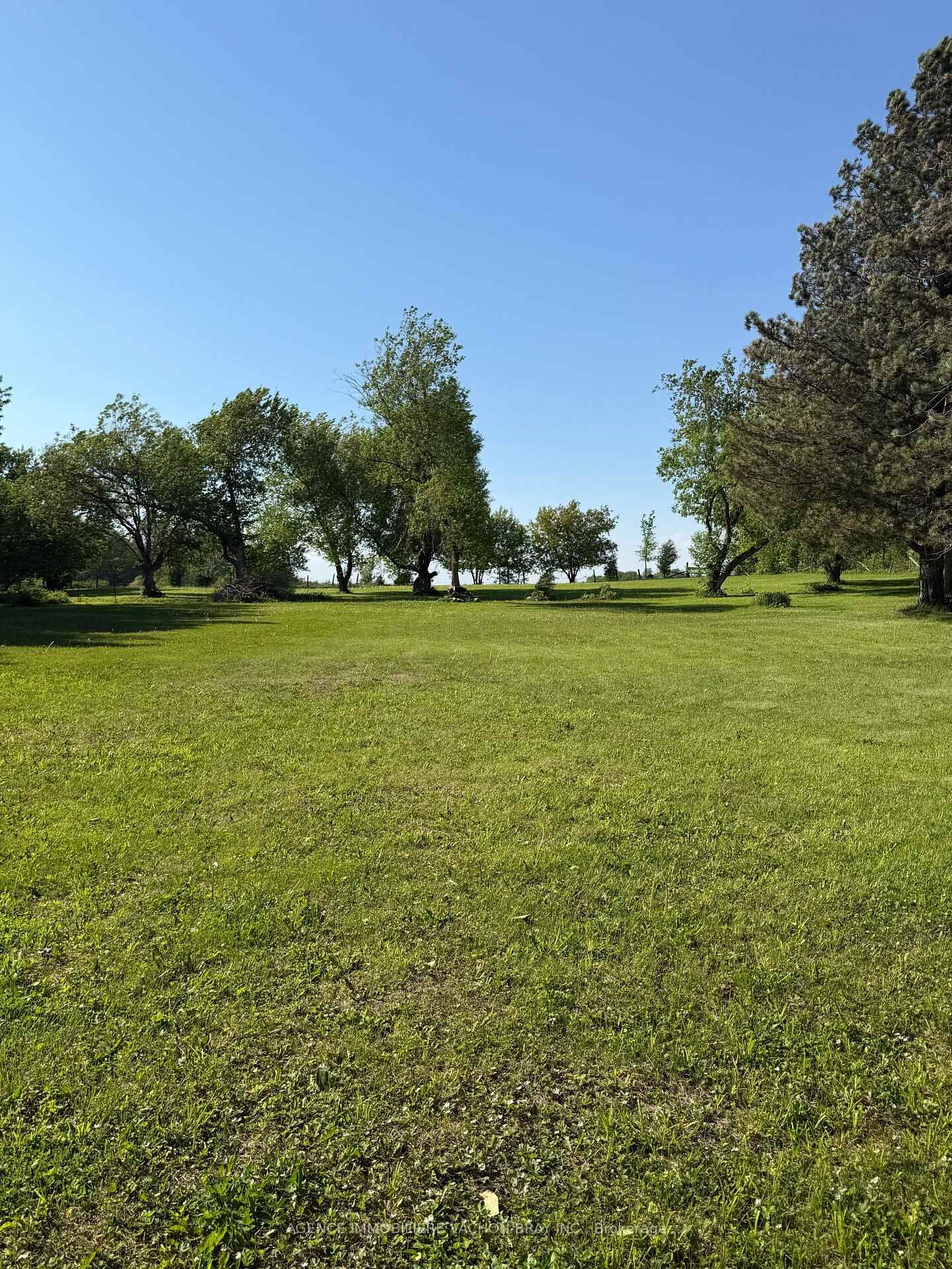 Property Photo: 21231 Conc 6 Road ON K0C 1Z0