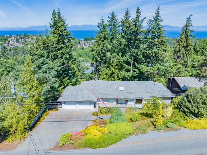 Property Photo:  4802 Laguna Way  BC V9T 1K5 