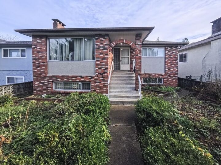 6174 Tyne Street — photo 1
