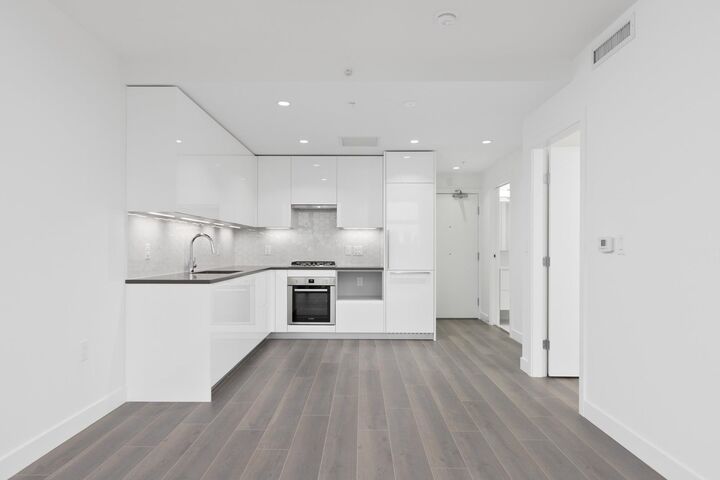 Property Photo: 8138 Fraser Street 503 BC V5X 0J8