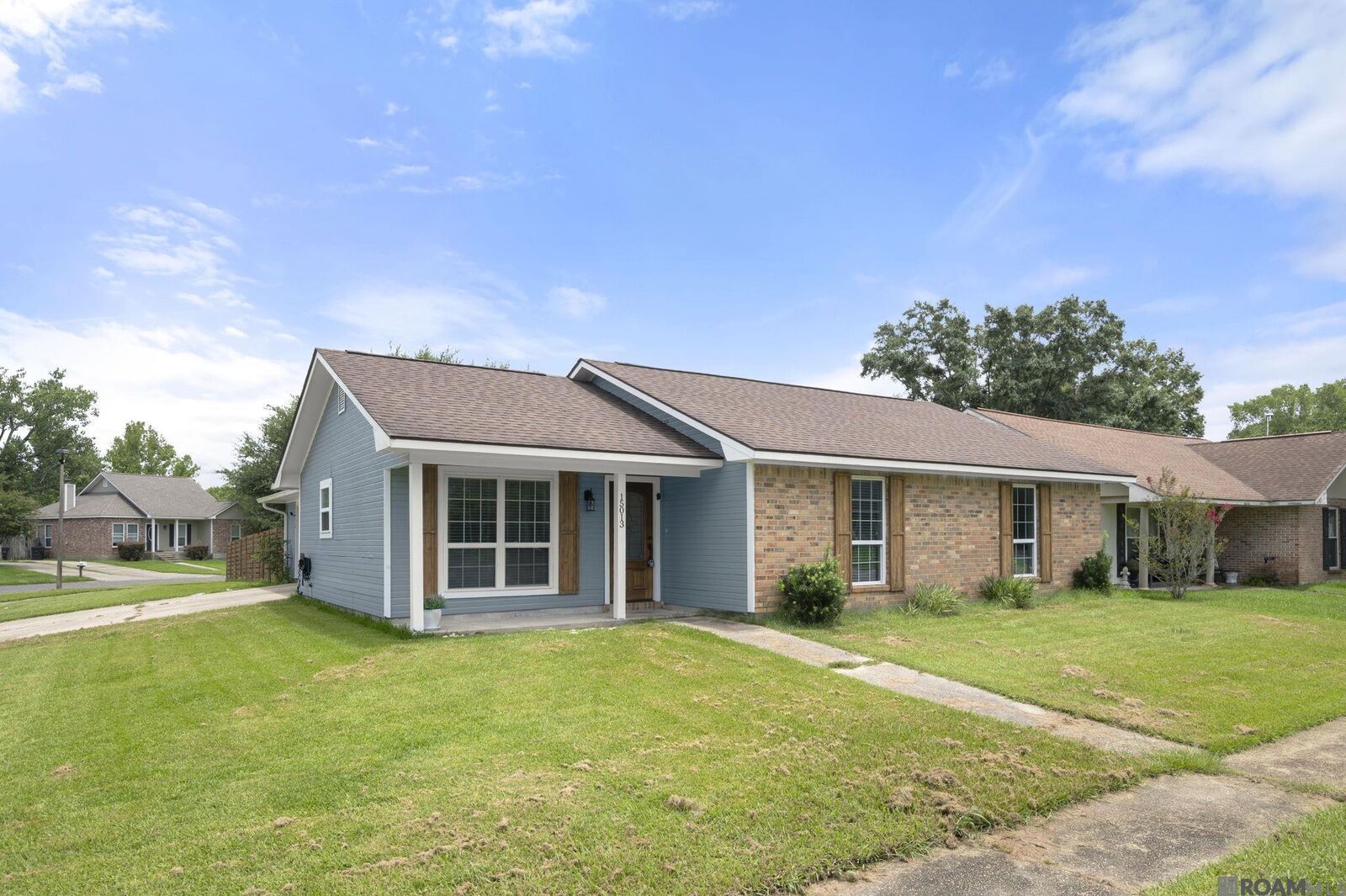 Property Photo: 15013 Point Chenier Ave LA 70817