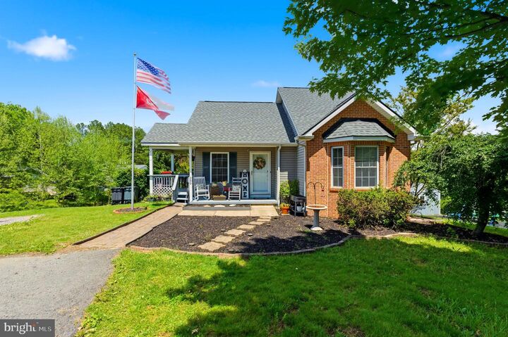 Property Photo:  389 Grove Farm Lane  WV 25404 