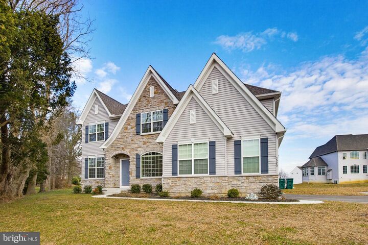 Property Photo:  1525 Village Road  PA 17579 