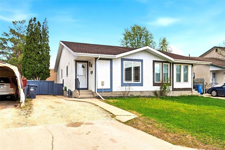 Property Photo:  62 Gull Lake Road  MB R3T 4V9 