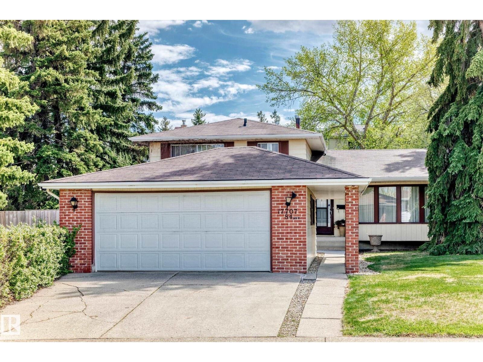 Property Photo:  17707 84 Av NW  AB T5T 0N5 