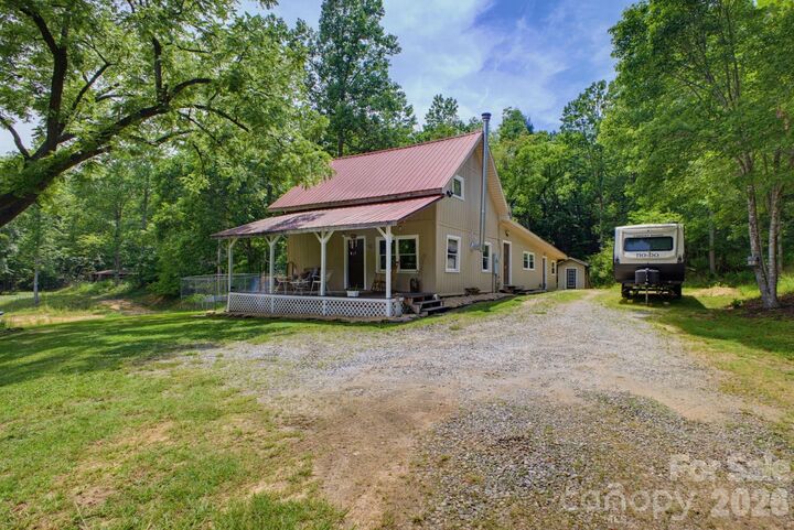 Property Photo:  1239 W McGuinn Road  NC 28756 