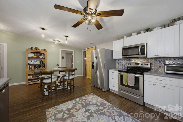 Property Photo:  1239 W McGuinn Road  NC 28756 