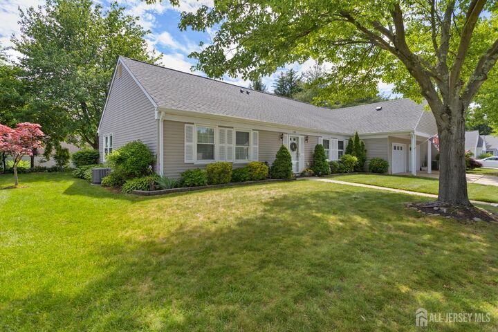 Property Photo: 716 Victoria Court A NJ 08831