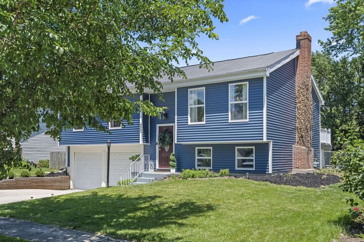 Property Photo:  5662 Andrea Lane  OH 43026 