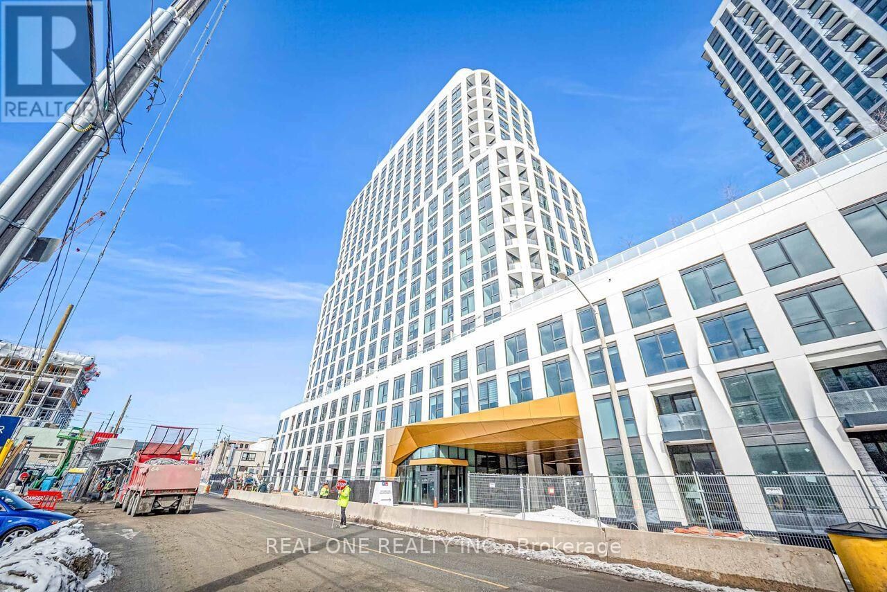 Property Photo: 25 Cordova Avenue 1401 ON M9A 0E5