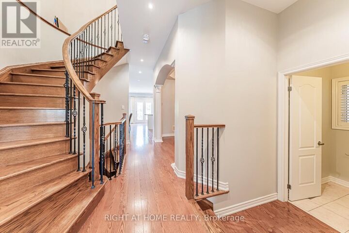 Property Photo:  2409 Presquile Drive  ON L6H 0A7 