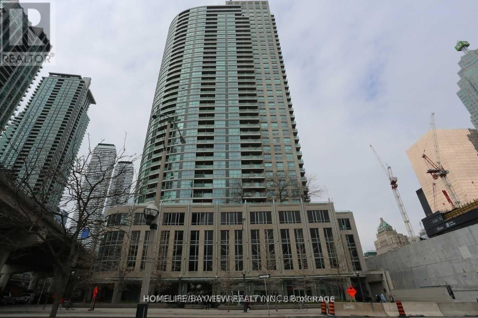 Property Photo:  18 Yonge Street 915  ON M5E 1Z8 