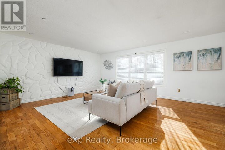 Property Photo:  79 Ann Street  ON L9H 5R2 