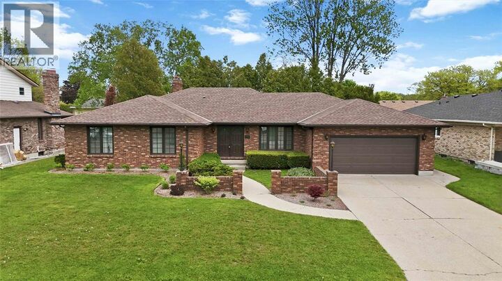 Property Photo: 632 Esser Crescent ON N7S 5J2
