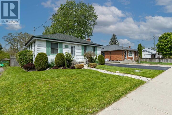 Property Photo: 271 Taylor Street ON N5Y 2J6