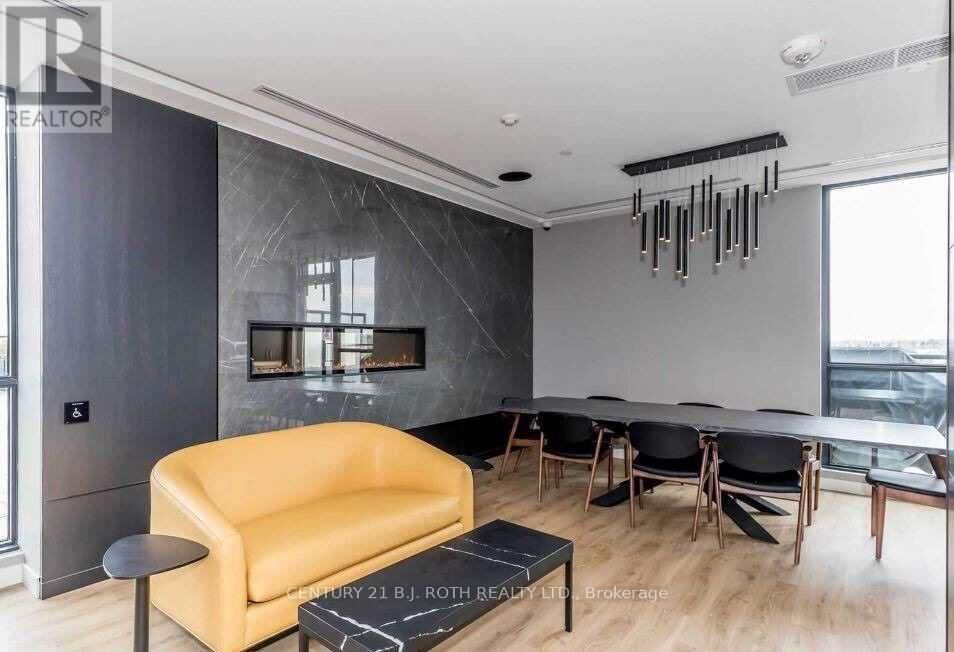 Property Photo: 681 Yonge Street North 201 ON L9J 0K1