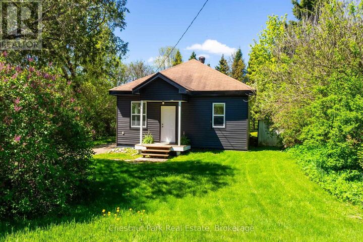 Property Photo:  203 Centre Street  ON P0A 1C0 