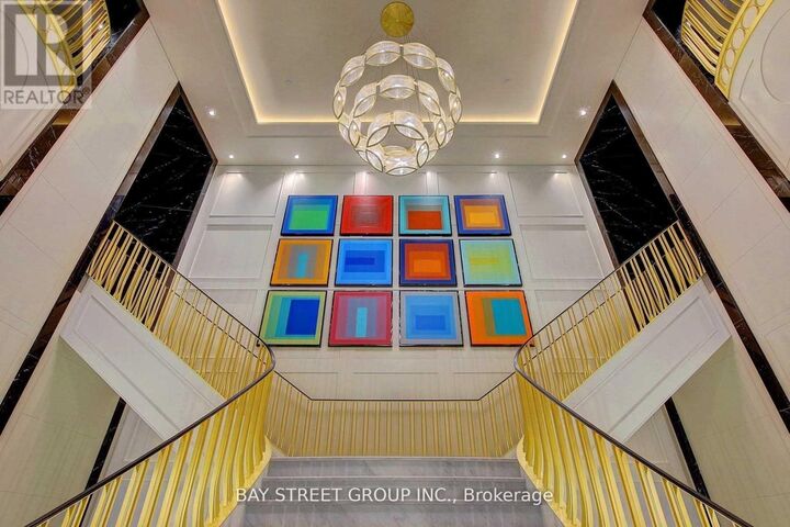 Property Photo:  955 Bay Street 314  ON M5S 2A2 