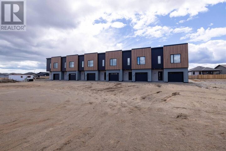 Property Photo:  838 Weiler Blvd  ON P7C 0A7 