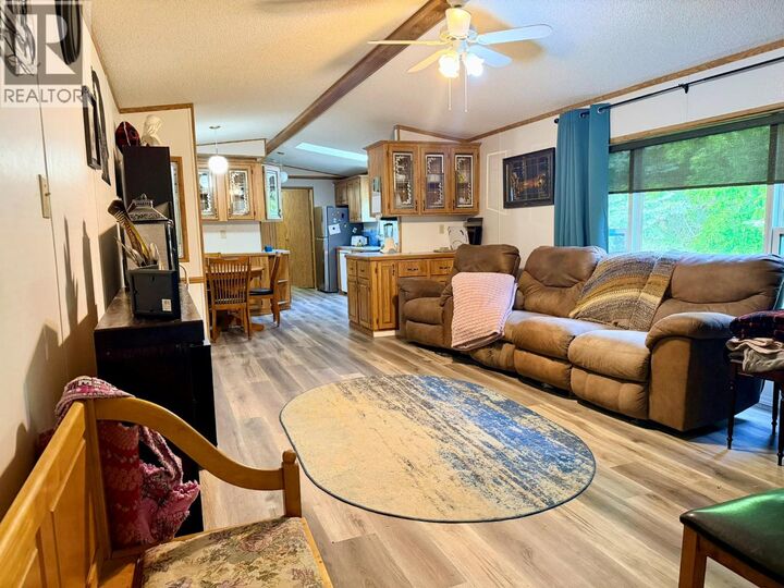 Property Photo:  1436 North West Boulevard 20  BC V0B 1G6 