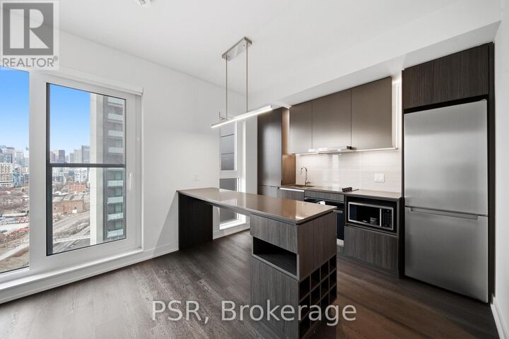 Property Photo: 70 Ordnance Street 2006 ON M6K 0G9
