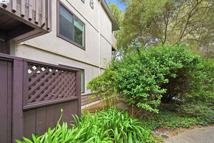 Property Photo:  8246 Shelter Creek Ln 8246  CA 94066 