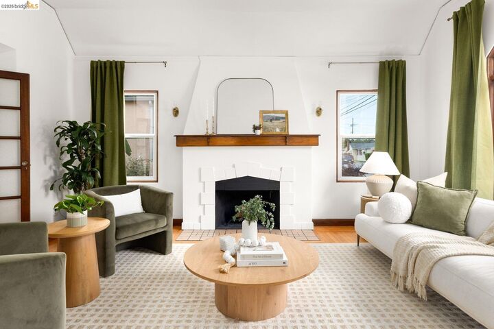 Property Photo:  255 Best Ave  CA 94577 