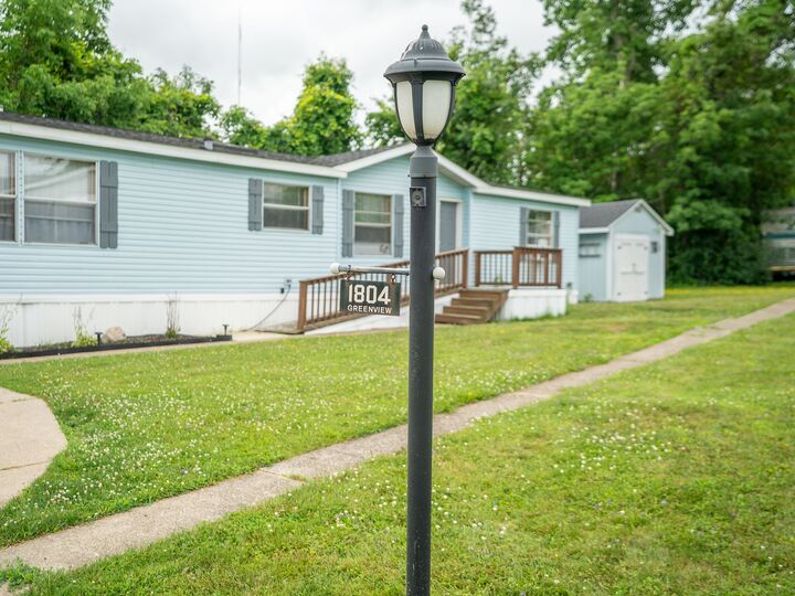 Property Photo:  1804 Green View Drive  PA 16509 