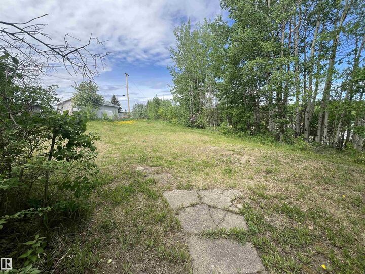 Property Photo: 5128 50 Street AB T0A 2A0
