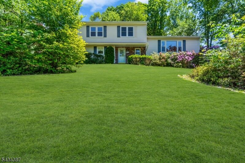Property Photo:  132 Rolling Ridge Rd  NJ 07480 