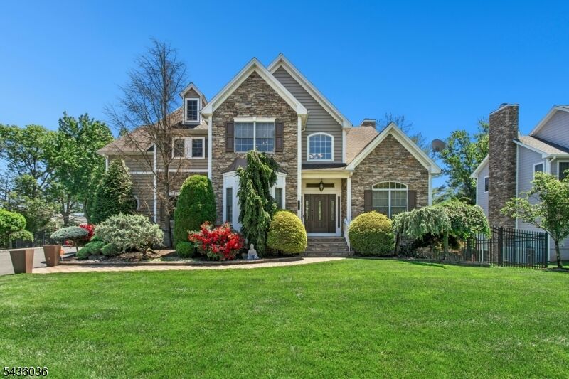 Property Photo: 1 Hartman Ct NJ 07066
