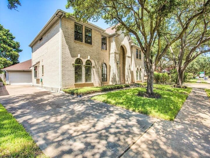 Property Photo: 14202 Scarborough Fair Street TX 77077