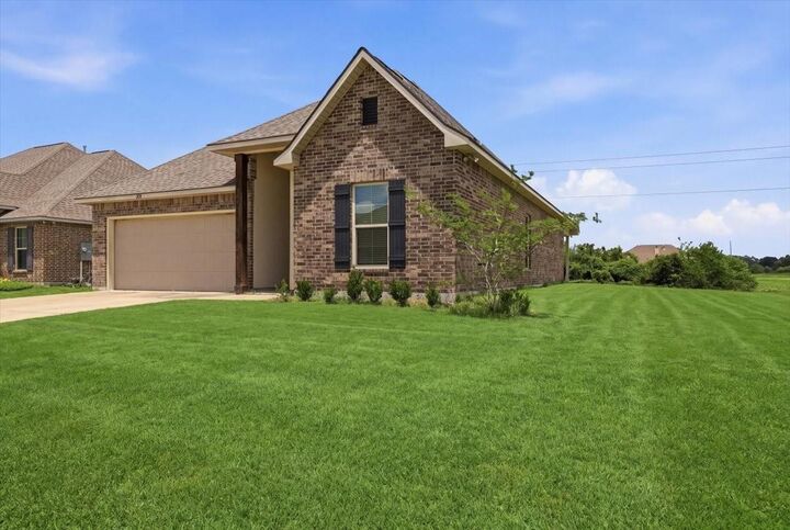 Property Photo:  702 Balsa Wood Drive  TX 77630 
