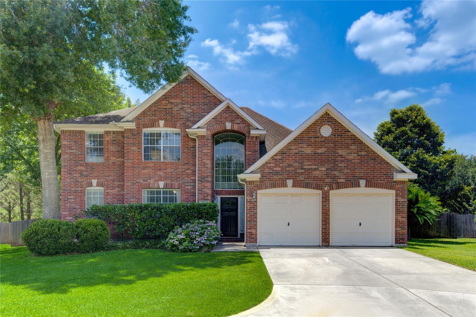 Property Photo: 19603 Dogwood Walk Court TX 77388