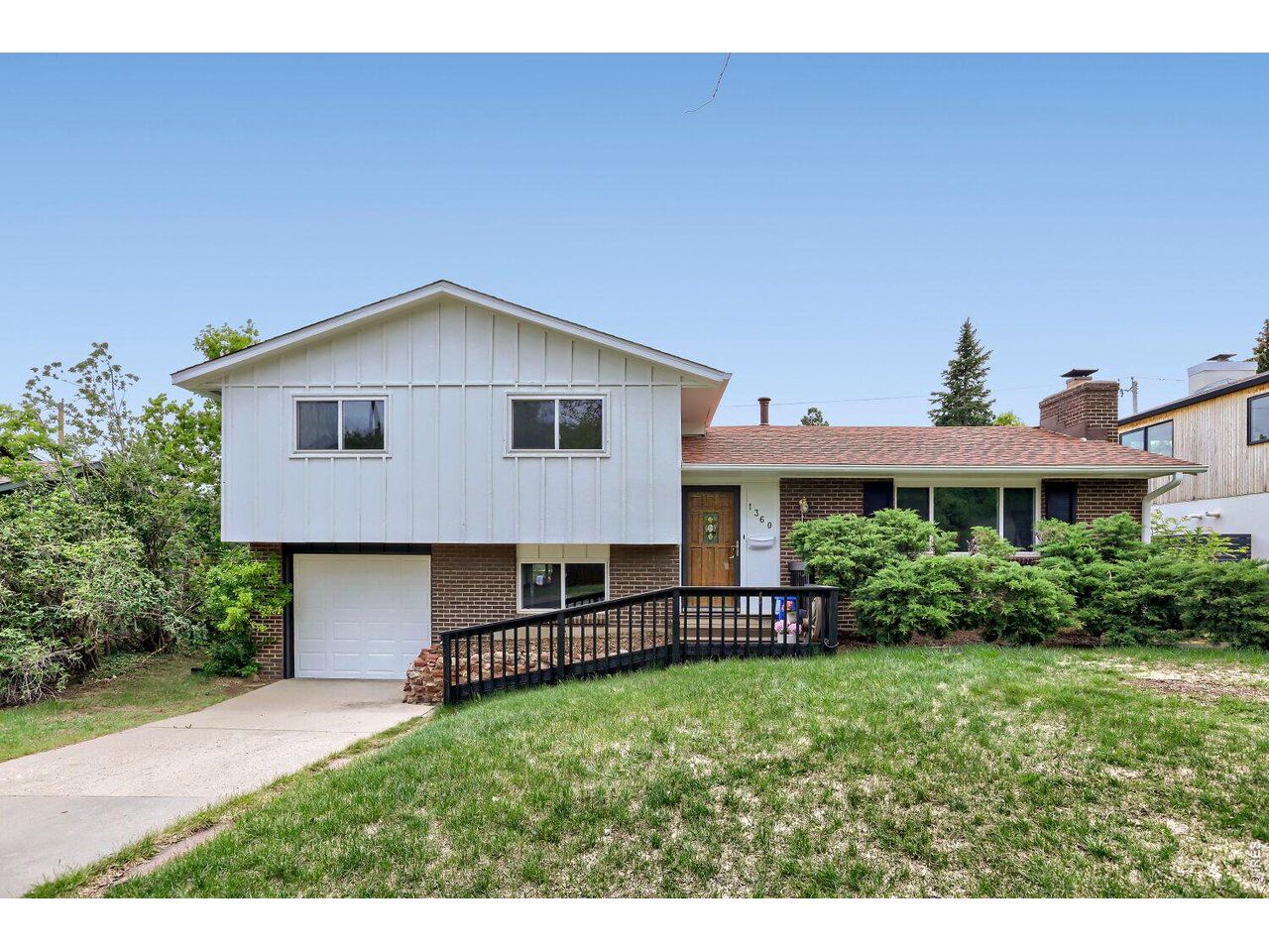 Property Photo: 1360 Lehigh St CO 80305