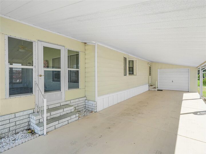 Property Photo: 134 Lake Hazel Drive FL 33884