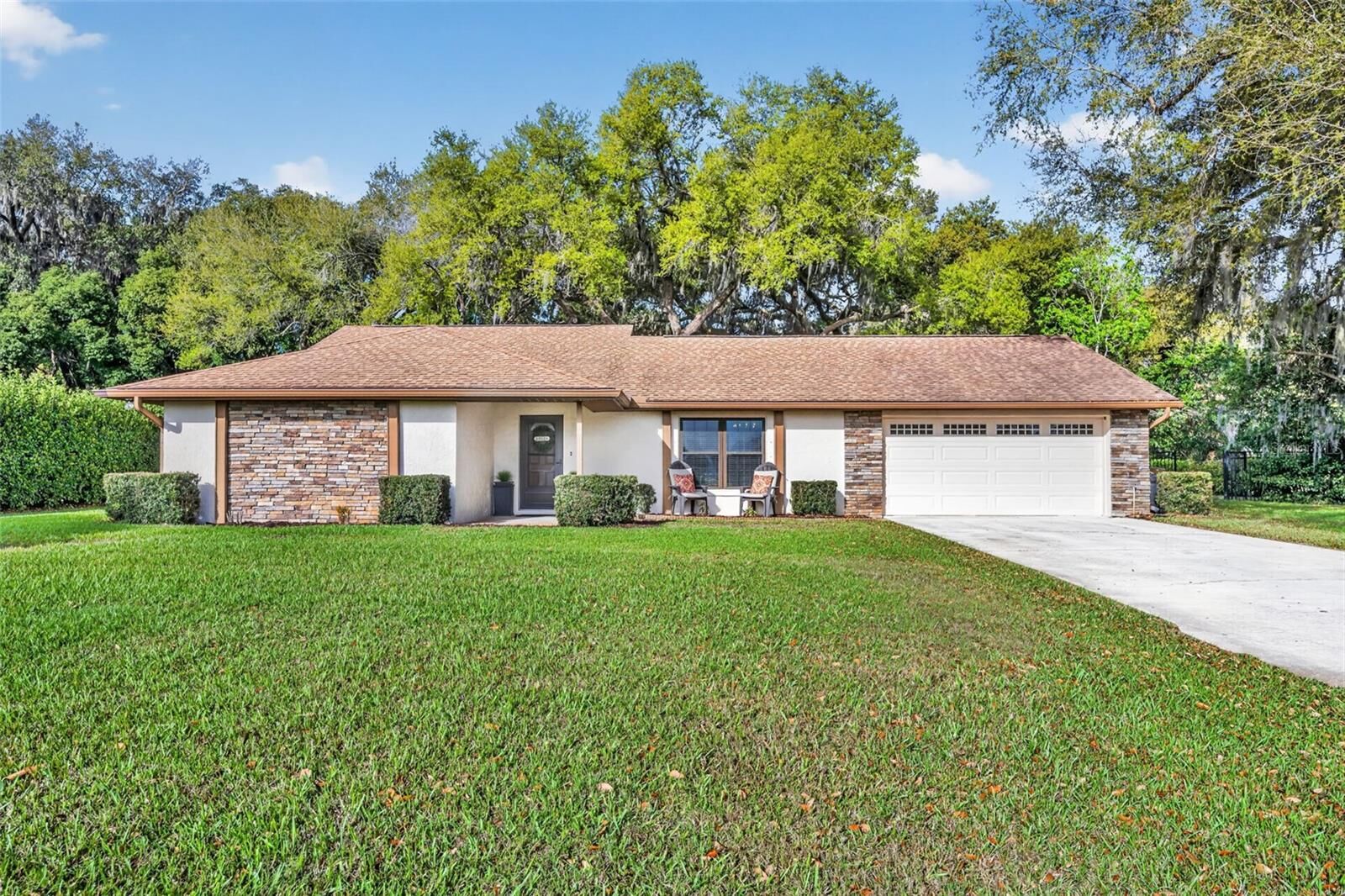 Property Photo: 3158 Whisper Wind Drive FL 34771