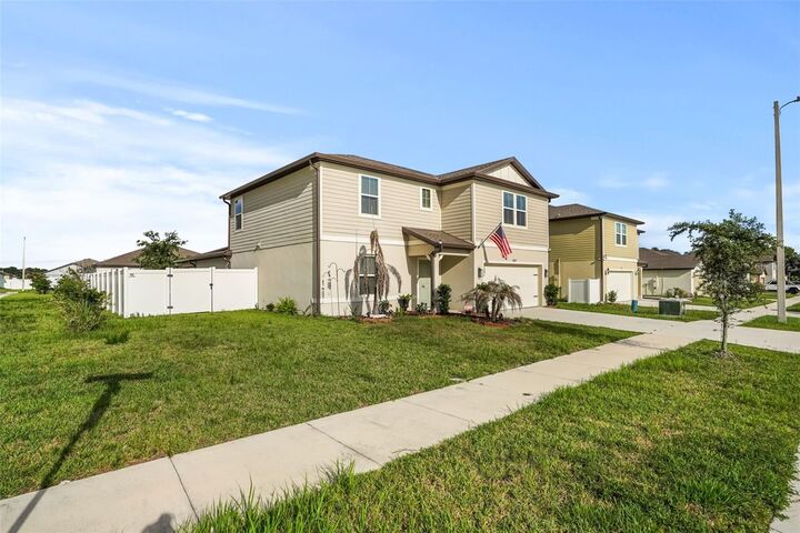 Property Photo: 1217 Michelangelo Lane FL 33884