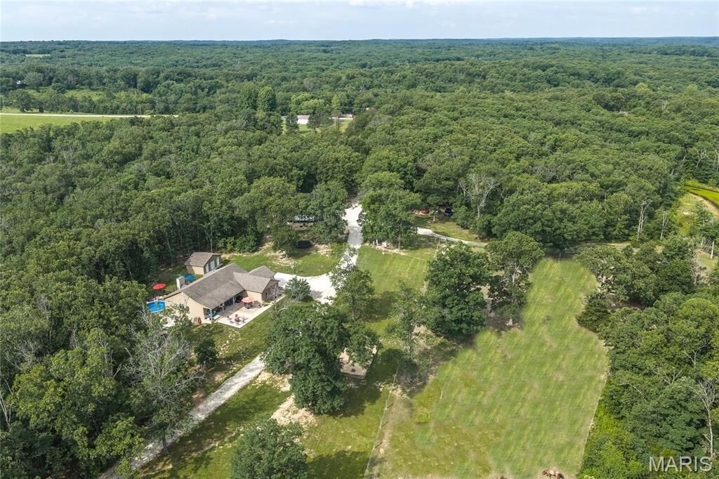 Property Photo:  956 Rustling Oaks Lane  MO 63080 