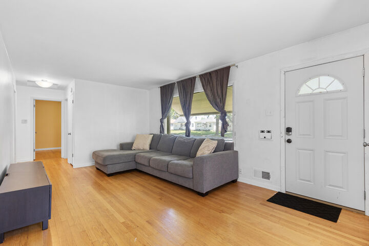 Property Photo:  3925 N 79th St  WI 53222 