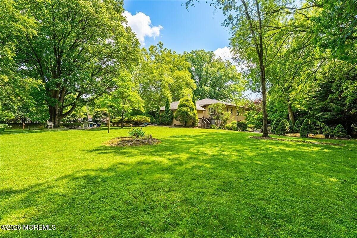 Property Photo:  2 Orchard Avenue  NJ 08505 
