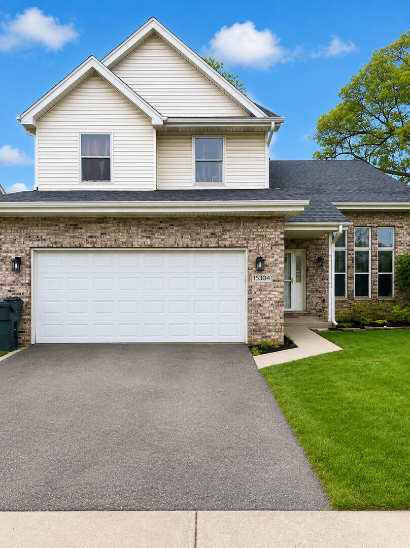 Property Photo:  15304 Greenwood Road  IL 60419 