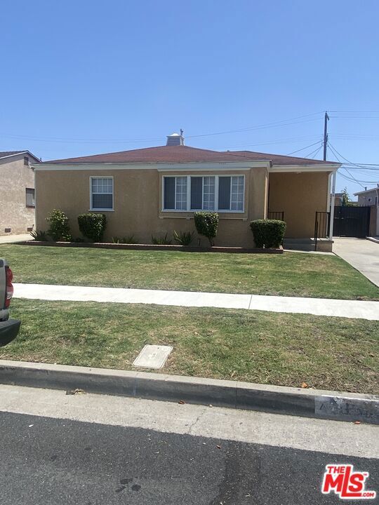 Property Photo:  1538 W 110th Place  CA 90047 