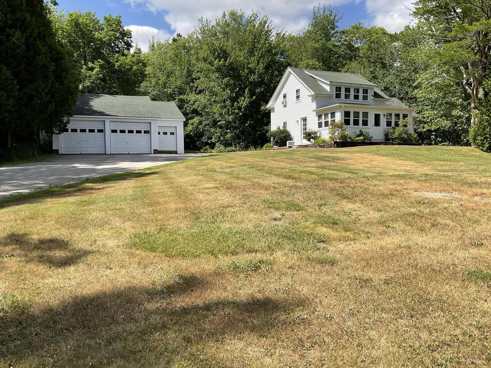 Property Photo: 2122 Atlantic Highway ME 04849