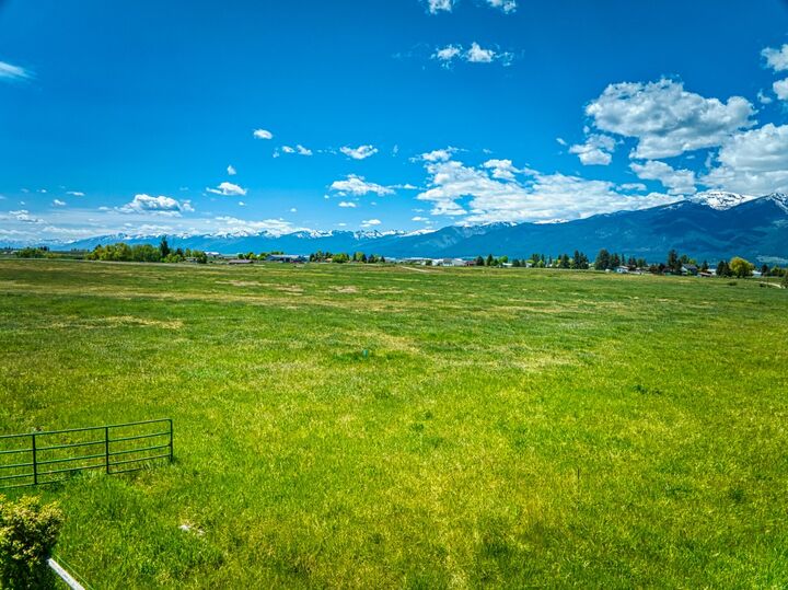 Property Photo:  Nhn Stevensville Airport Road  MT 59870 